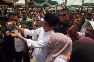 Kampanye di Aceh, Jokowi Janji Perpanjang Dana Otsus.